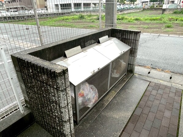 フラッツネオシティーの物件内観写真